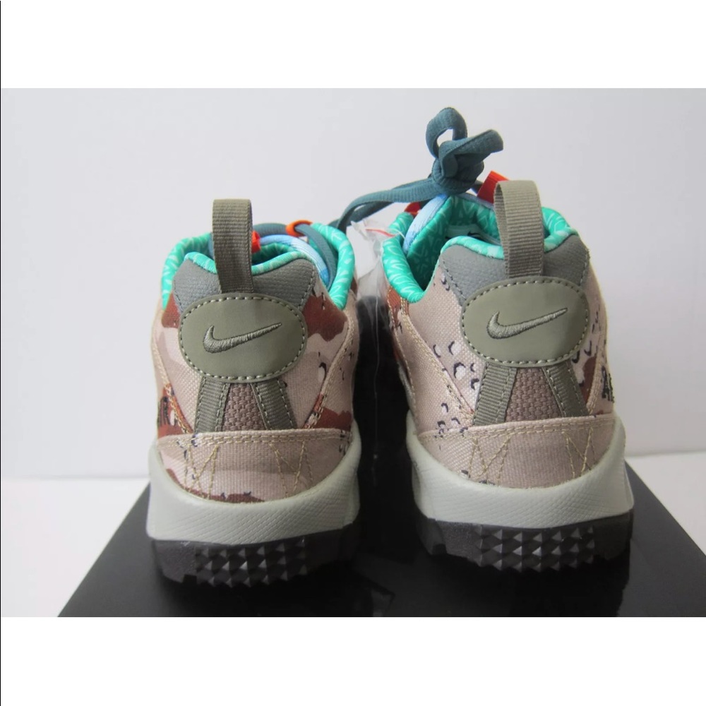 Nike air Humara 17” Premium Camo Hiking Shoes SALE - Picture 4 of 7